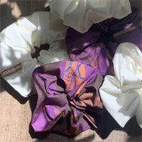 Purple&vanilla Midi Carmy Scrunchies 1