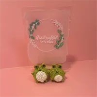 Small crochet frog 4