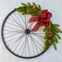 Snowy Pine Cone Christmas Wreath