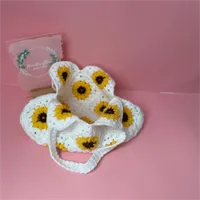 Sunflower granny square crochet bag 2