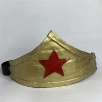 Superhero headdress in gold with star