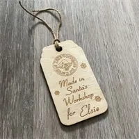 Wooden engraved personalised gift tag, s 3